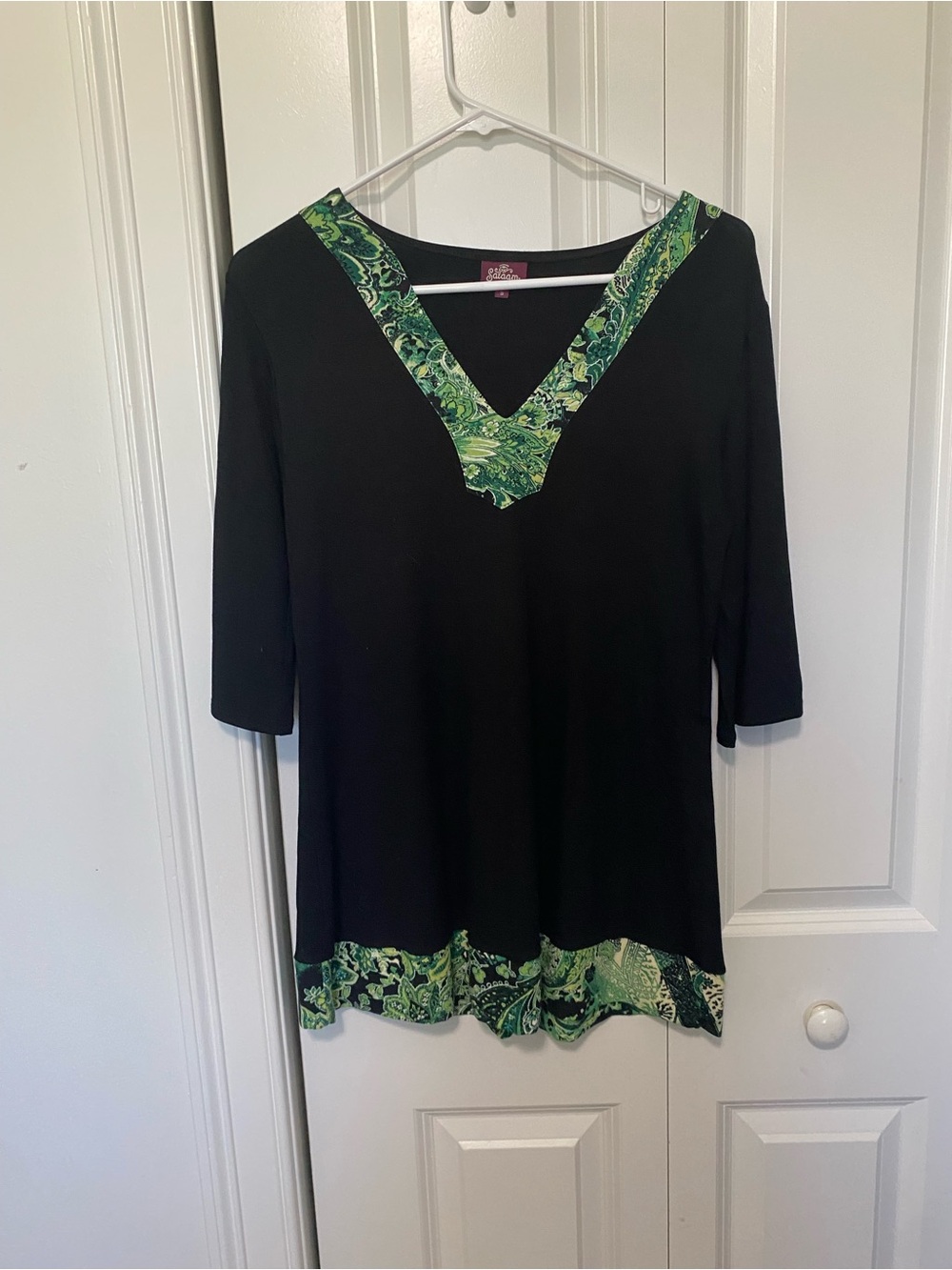 Salaam Black Women's V-Neck Tunic Top with Green Paisley Trim